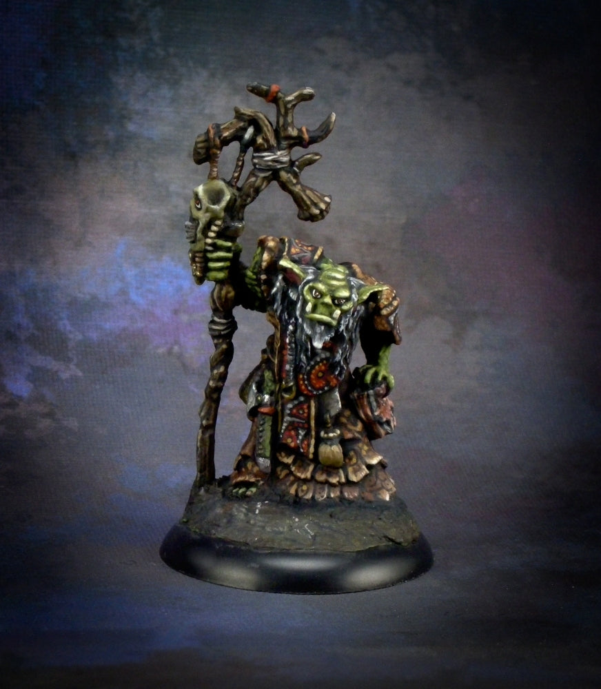 Reaper Bones Black: Surkar, Orc Shaman (44004) - Unpainted