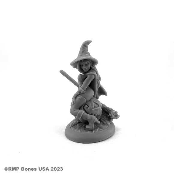Reaper Bones USA: Elise, Witch (30163)