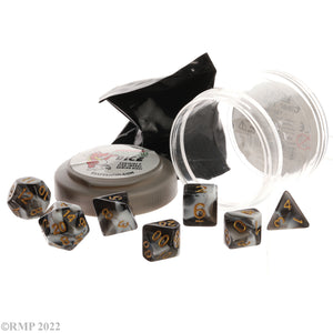 Reaper Pizza Dungeon Dice: Dual Dice - White & Black (19051)