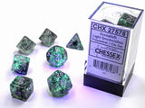 Chessex: Borealis - Light Smoke/Silver Luminary - Polyhedral 7-Die Set (CHX27578)
